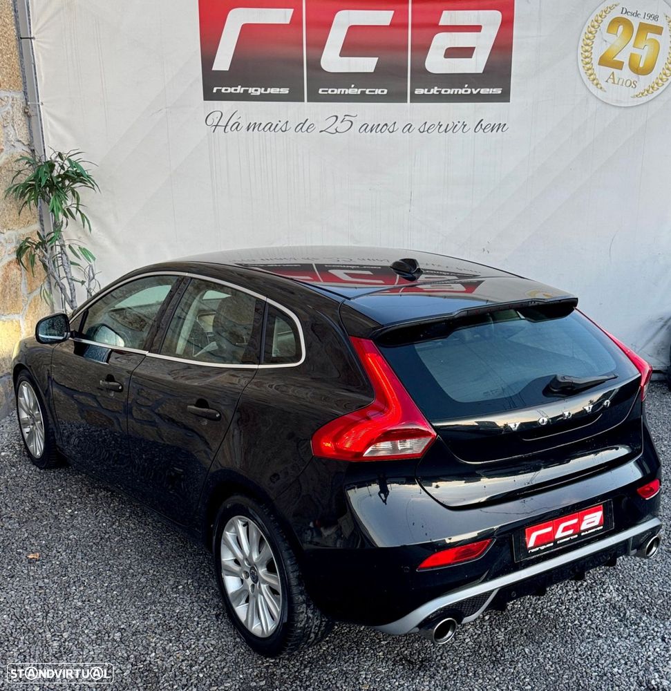 Volvo V40 1.6 D2 R-Design Momentum - 10