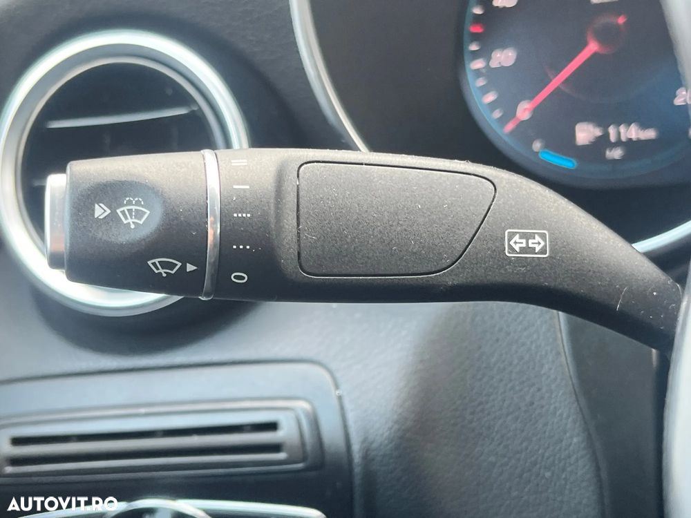 Mercedes-Benz GLC Coupe 300 de 4Matic 9G-TRONIC - 18