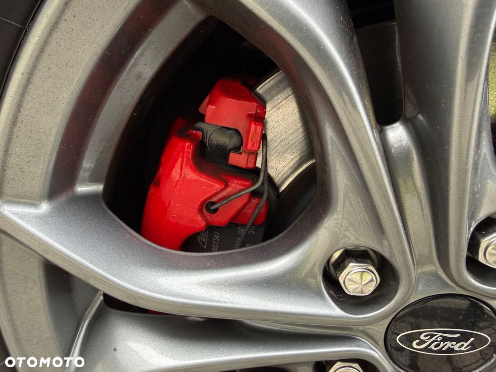 Ford Focus 1.5 EcoBoost STart-Stopp-System ST-LINE - 38