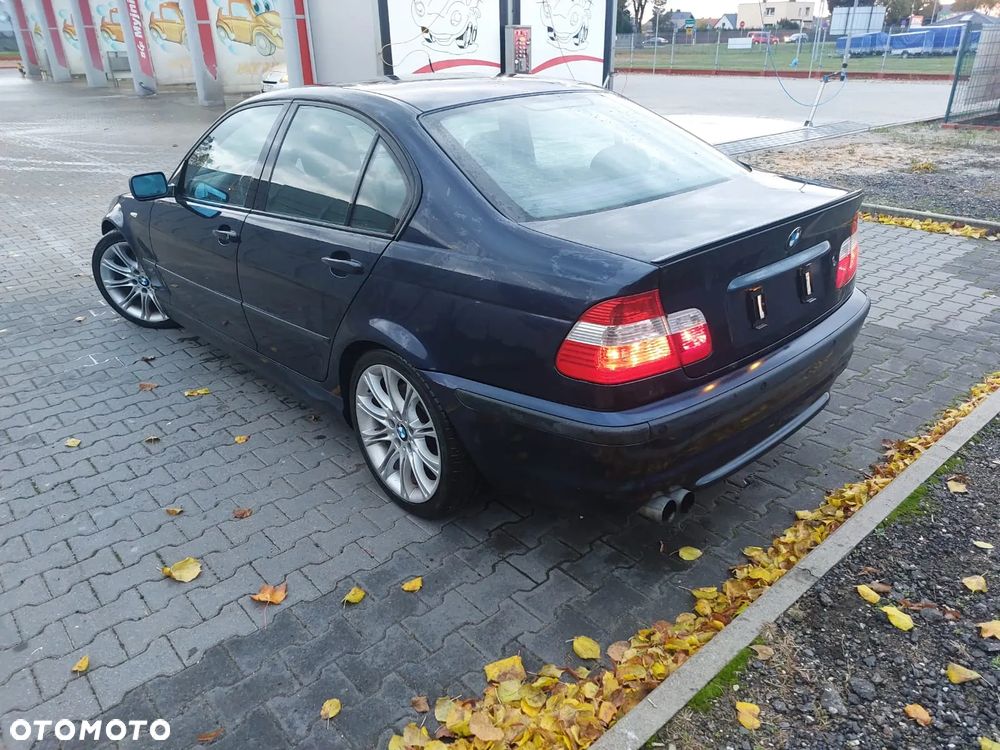 BMW Seria 3 330i - 5