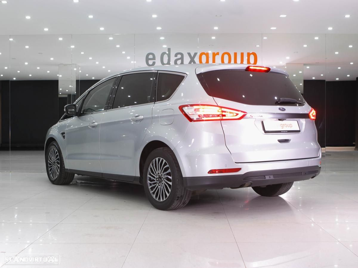 Ford S-Max 2.0 TDCi Titanium - 4