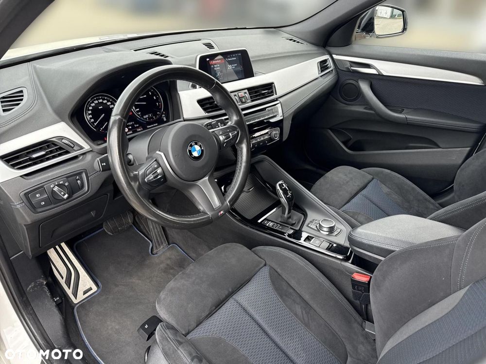 BMW X2 - 10
