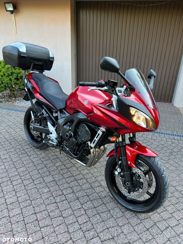 Yamaha FZ6 - 24