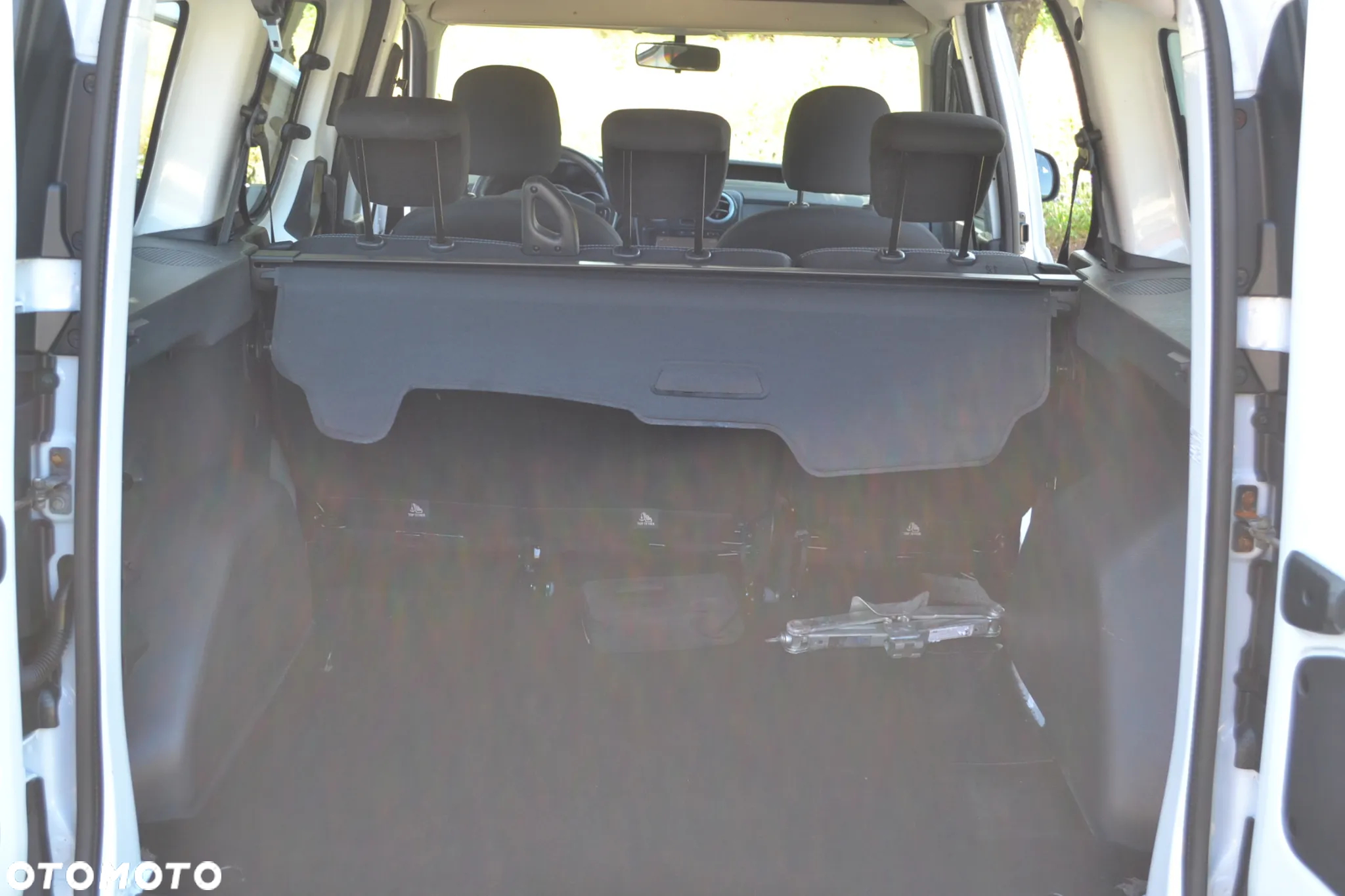 Dacia Dokker 1.5 dCi Stepway - 15
