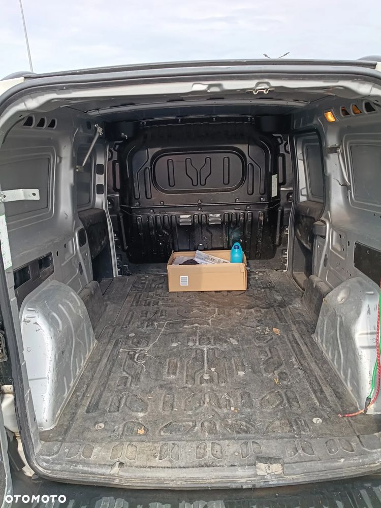 Opel Combo - 14