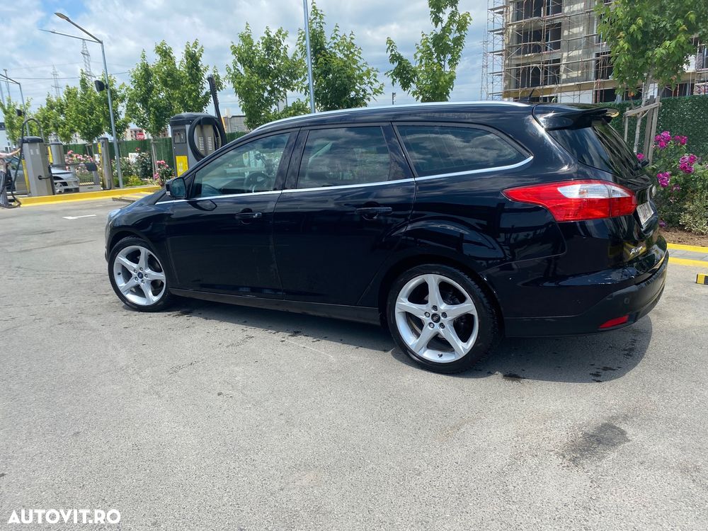 Ford Focus 1.6 EcoBoost Start-Stopp-System Titanium - 2