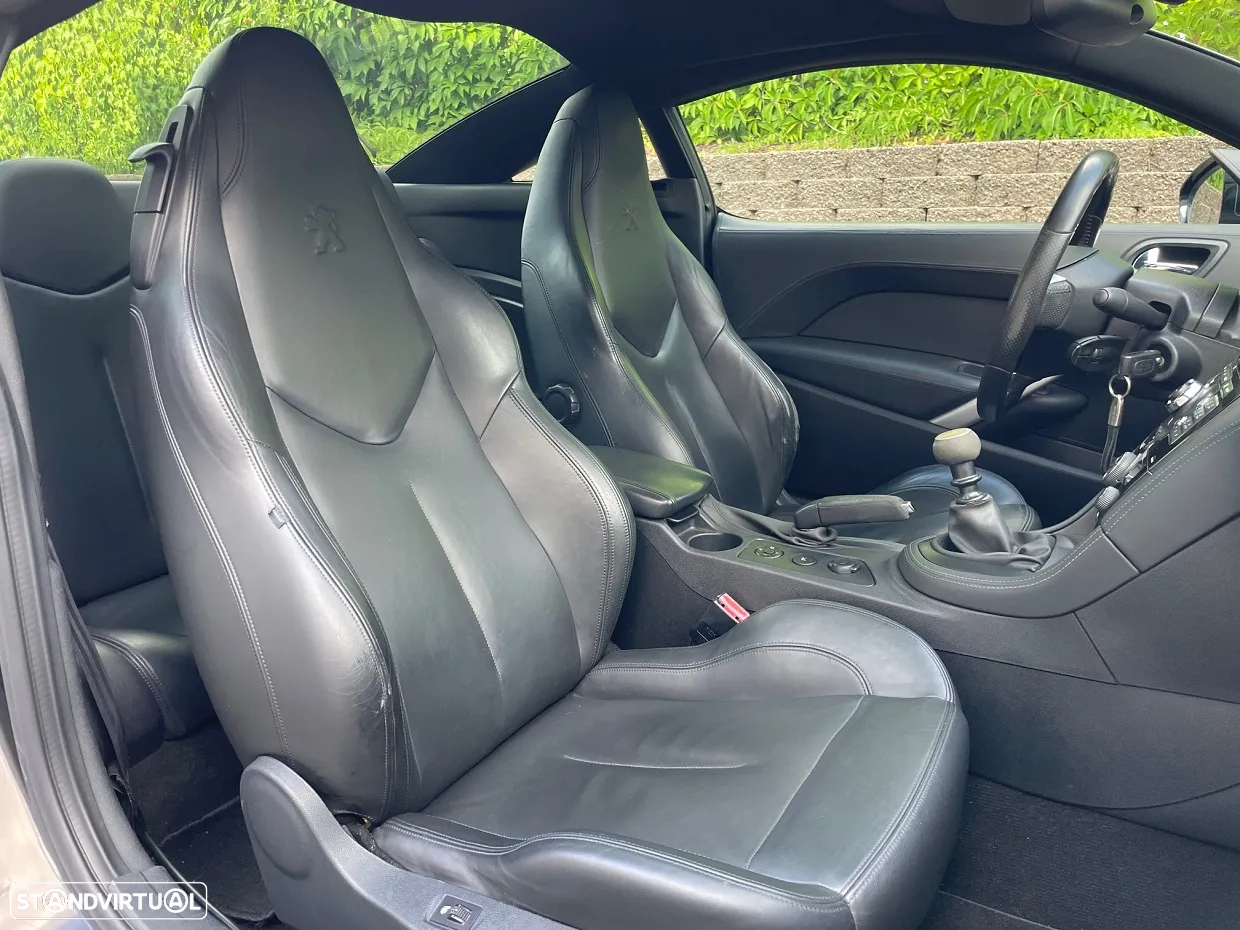 Peugeot RCZ 1.6 THP - 24