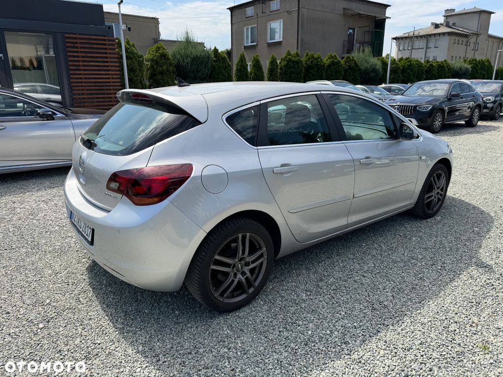 Opel Astra 1.4 Turbo Innovation - 21
