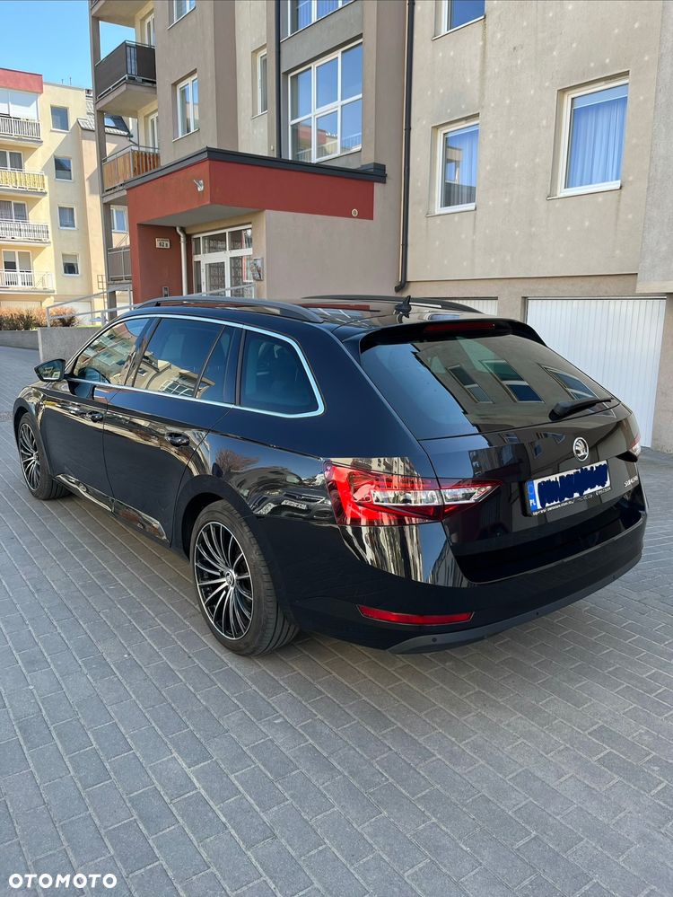 Skoda Superb 1.6 TDI Style DSG - 3