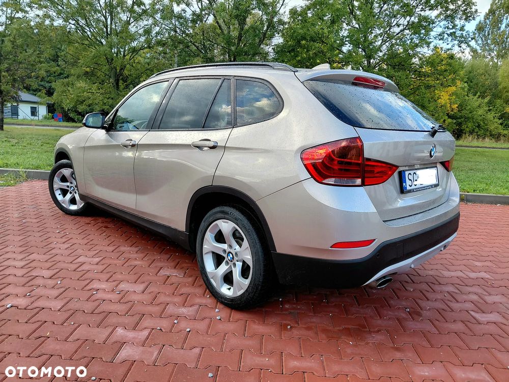 BMW X1 sDrive18i xLine - 6