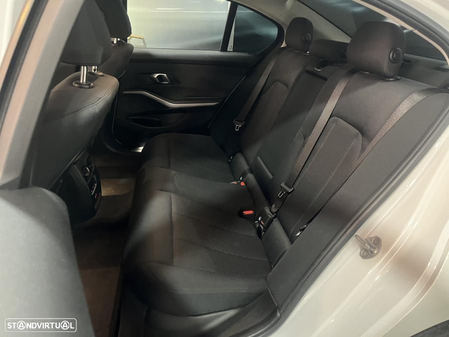 BMW 330 e Corporate Edition Auto - 23