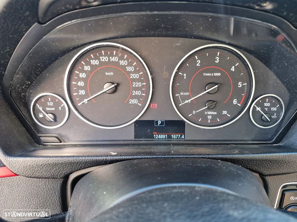 BMW 318 d Auto Line Sport - 8