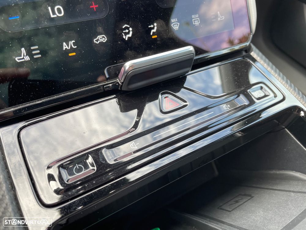 Ford Explorer 77 kWh Premium - 19