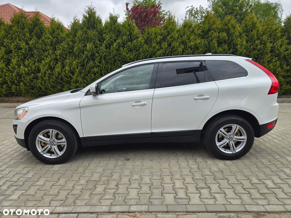 Volvo XC 60 D3 Momentum - 10
