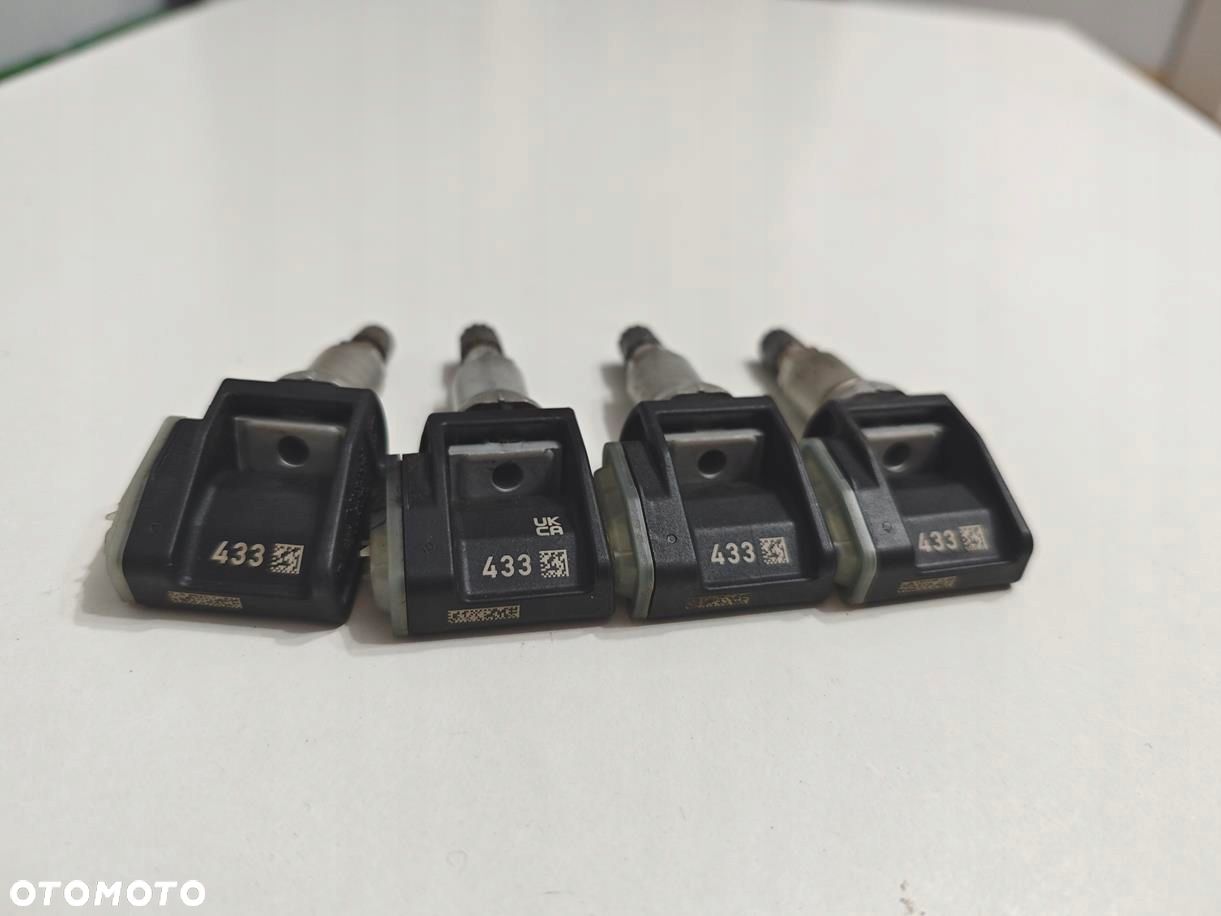 4x Czujnik ciśnienia kół TPMS Mercedes W177 W247 W206 C118 C257 W213 W223 - 1