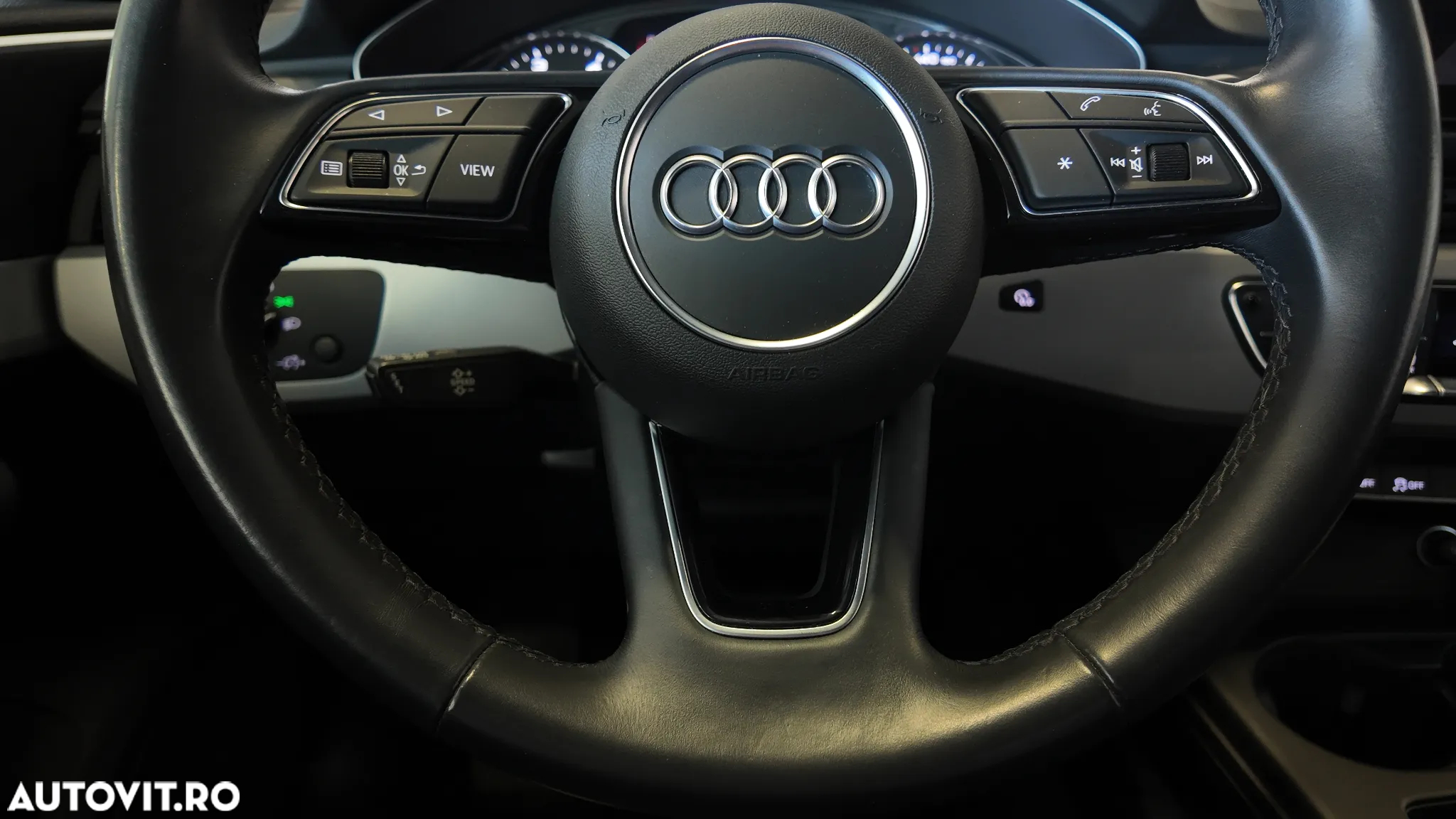 Audi A4 40 TDI S tronic S line - 23