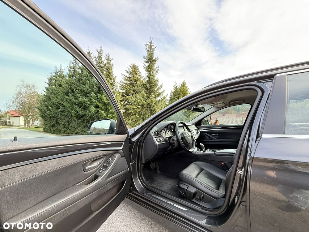 BMW Seria 5 520d Modern Line - 13