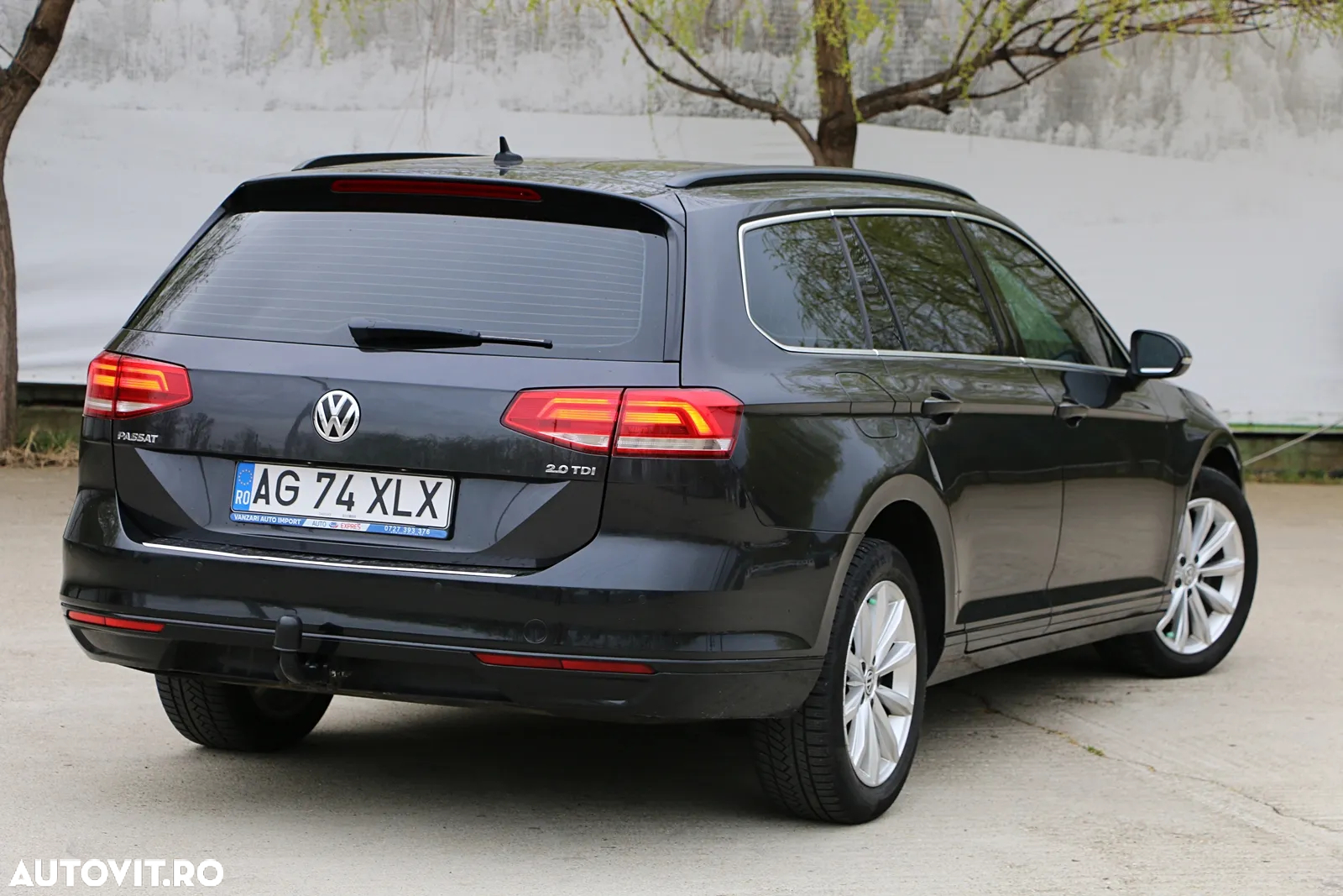 Volkswagen Passat Variant 2.0 TDI DSG Comfortline - 4
