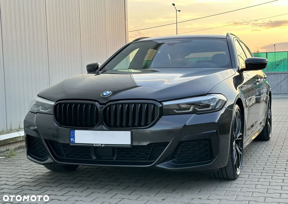 BMW Seria 5 530d xDrive M Sport Edition - 17