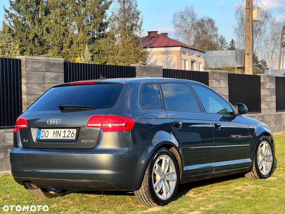 Audi A3 Sportback 2.0 TDI DPF S line Sportpaket (plus) - 10