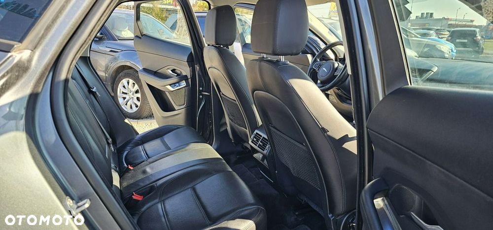 Jaguar E-Pace - 23