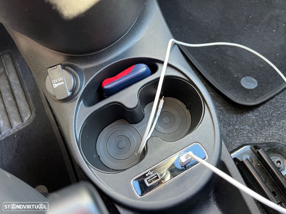 Fiat 500C 1.0 Hybrid Connect - 9