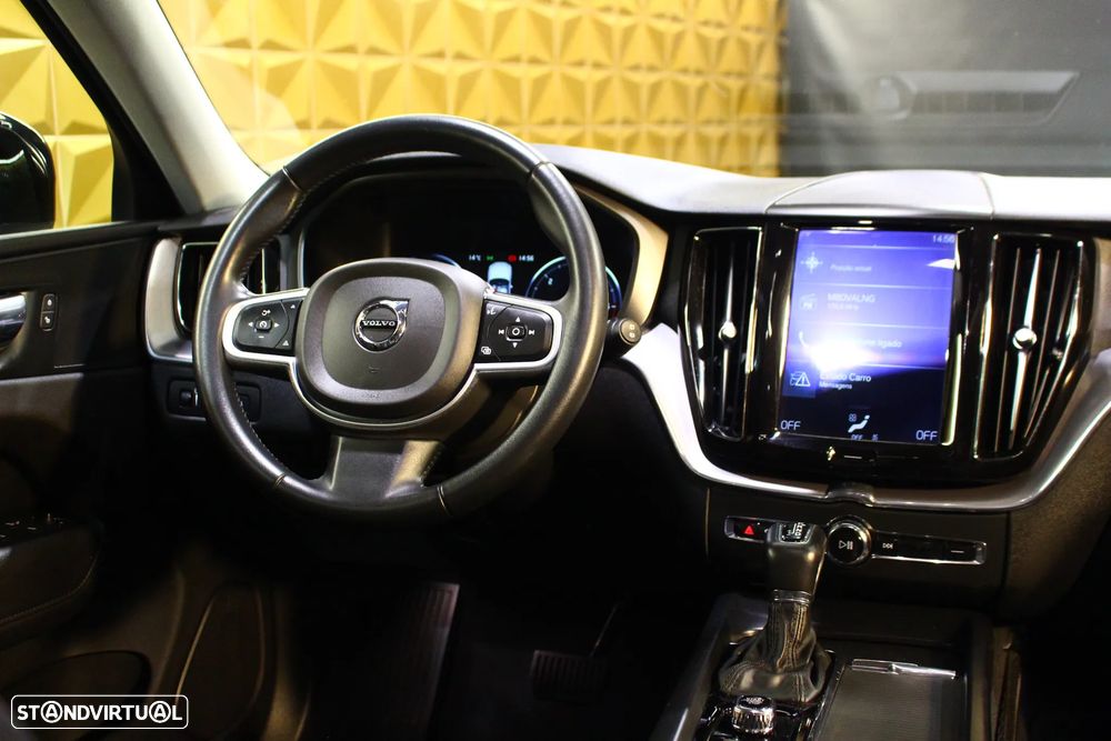Volvo XC 60 D4 Geartronic Momentum - 14