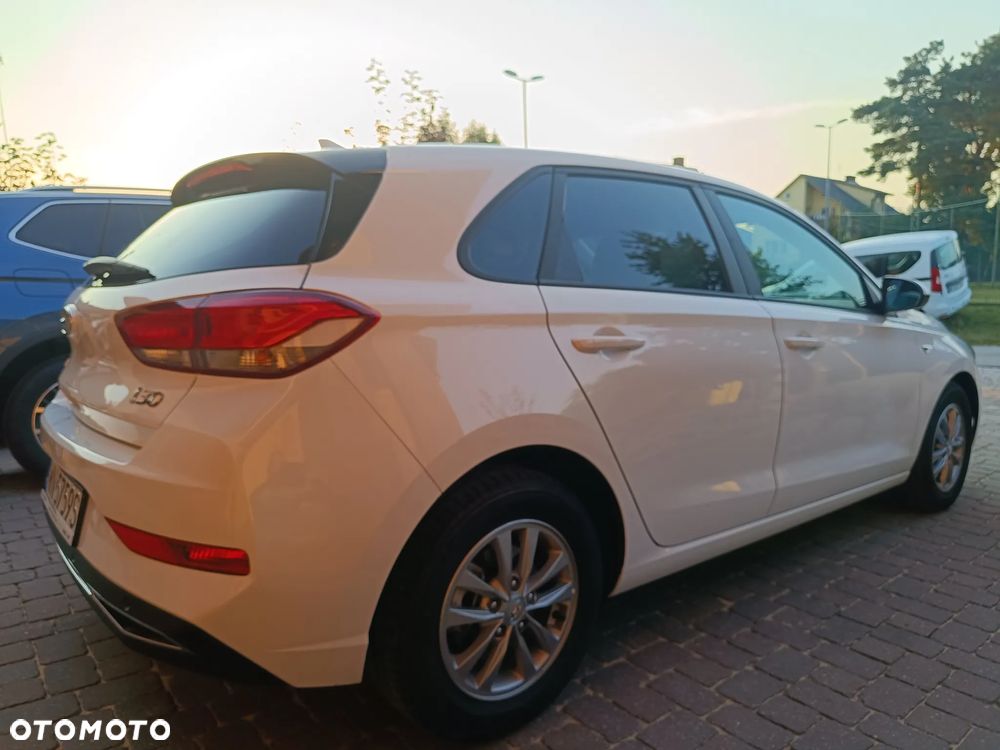 Hyundai i30 1.0 T-GDI Modern - 12