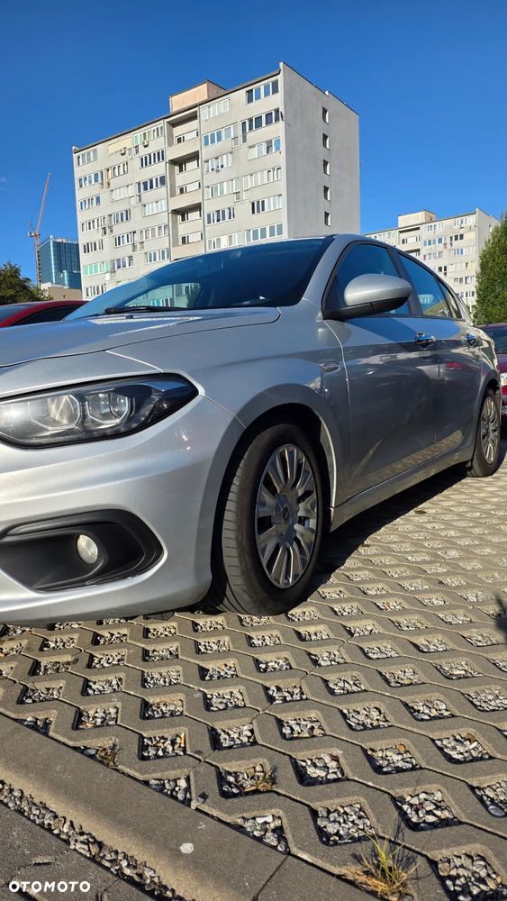 Fiat Tipo 1.4 T-Jet 16v Easy - 2