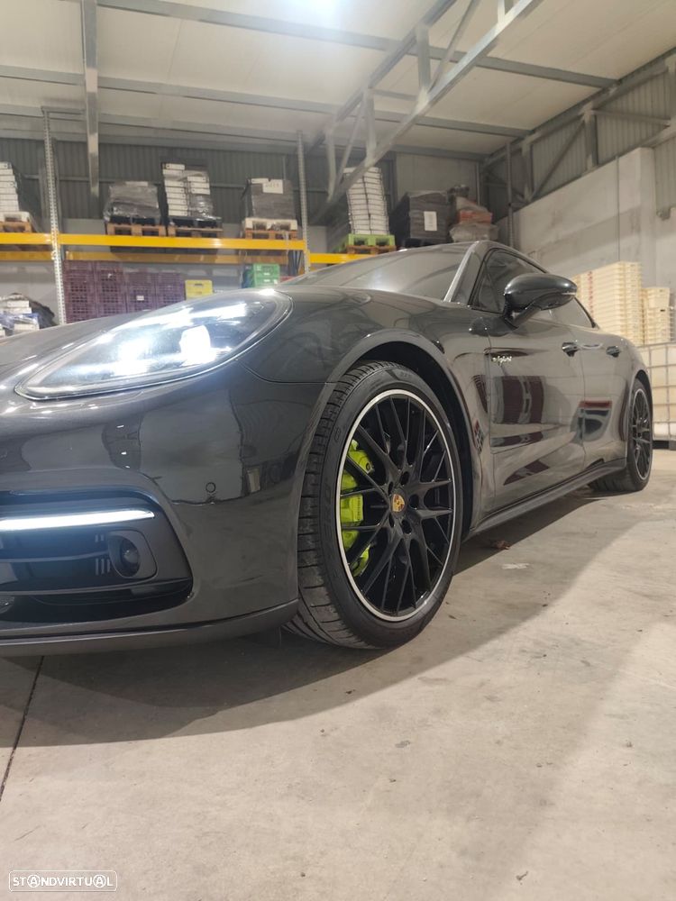 Porsche Panamera - 9