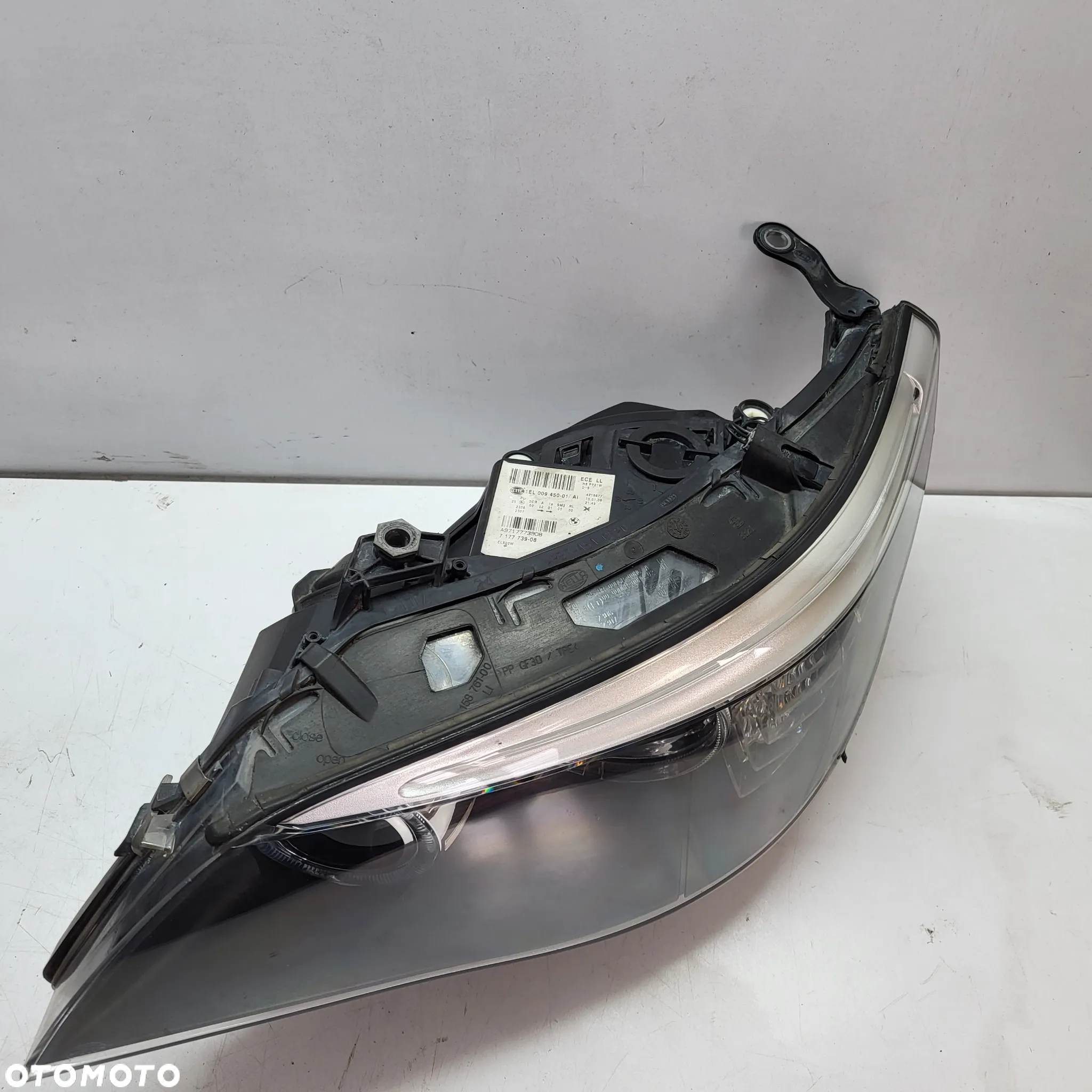 BMW 5 E60 E61 LAMPA LEWA PRZÓD XENON 7177739 - 2