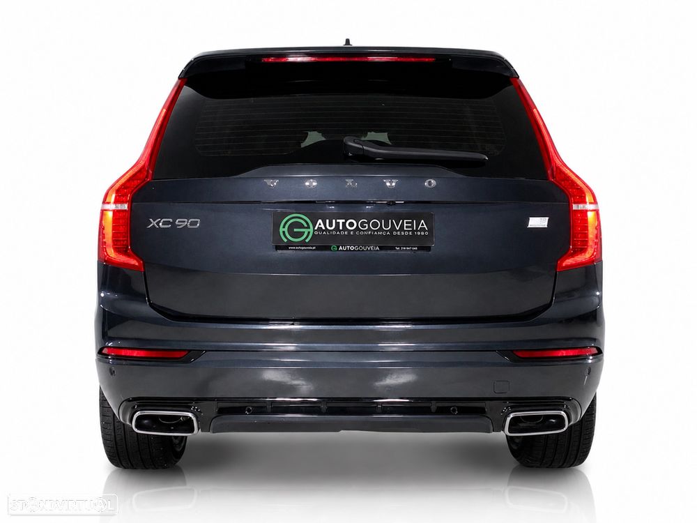Volvo XC 90 2.0 T8 PHEV R-Design AWD — fotografia 6