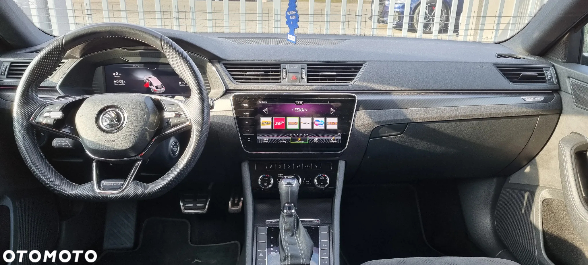 Skoda Superb 2.0 TDI DSG Sportline - 8