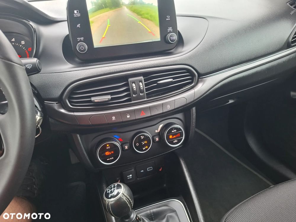 Fiat Tipo 1.4 T-Jet 16v S-Design - 8