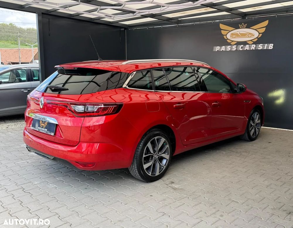 Renault Megane ENERGY dCi 110 EDC BOSE EDITION - 10