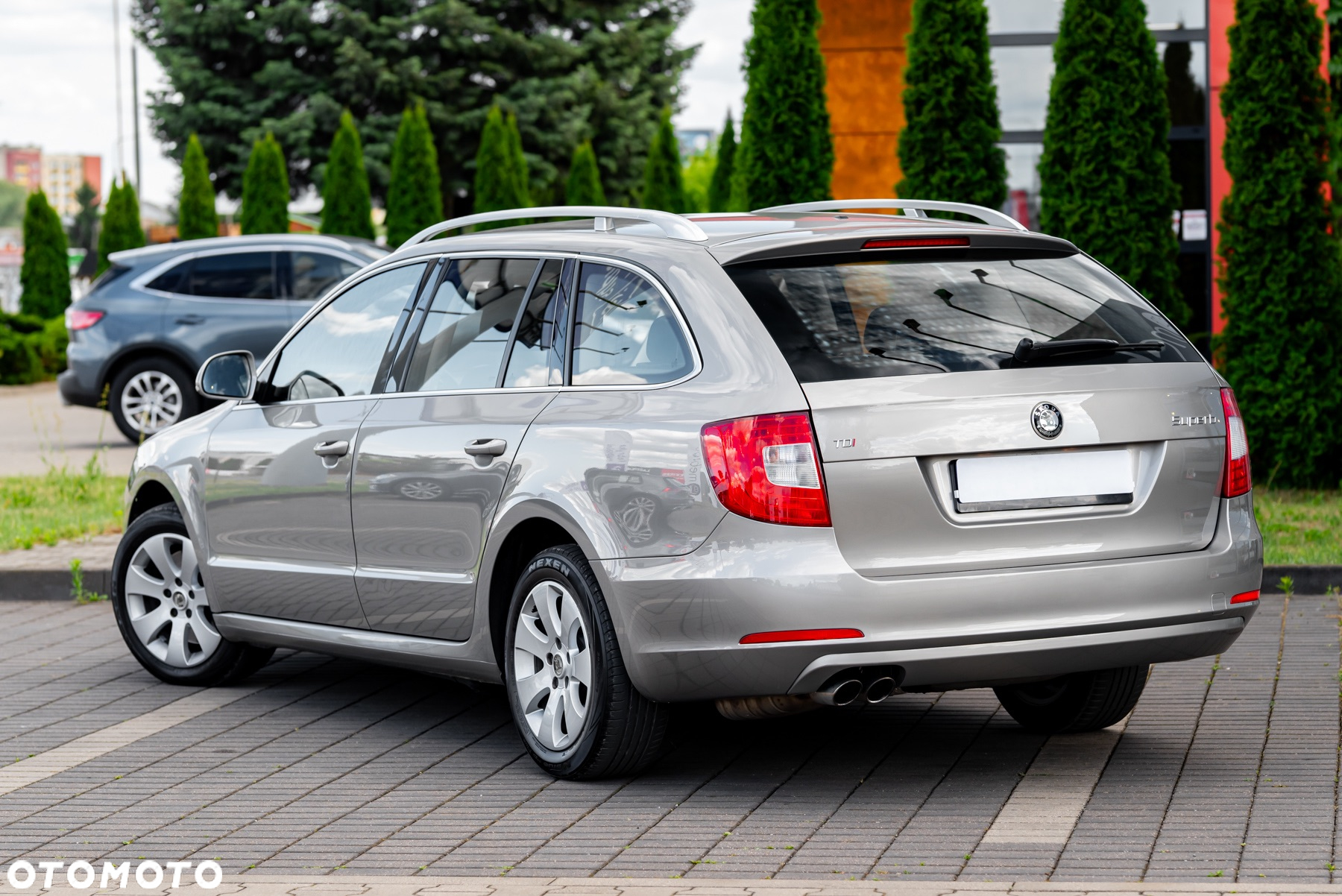 Skoda Superb 2.0 TDI Comfort - 11