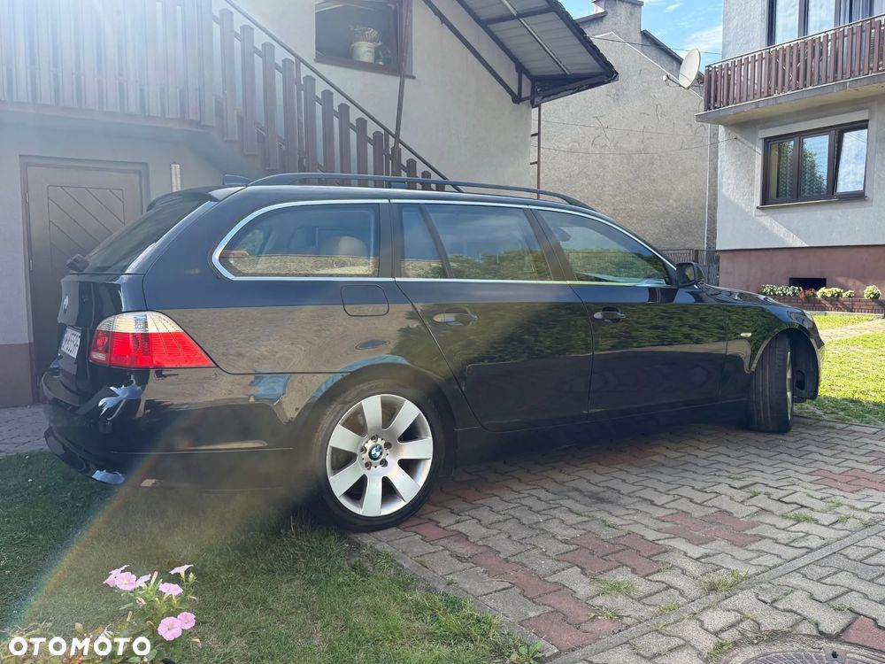 BMW Seria 5 530i - 5