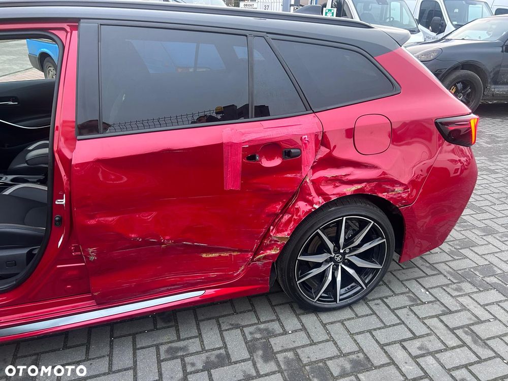 Toyota Corolla 2.0 Hybrid GR Sport Dynamic - 12