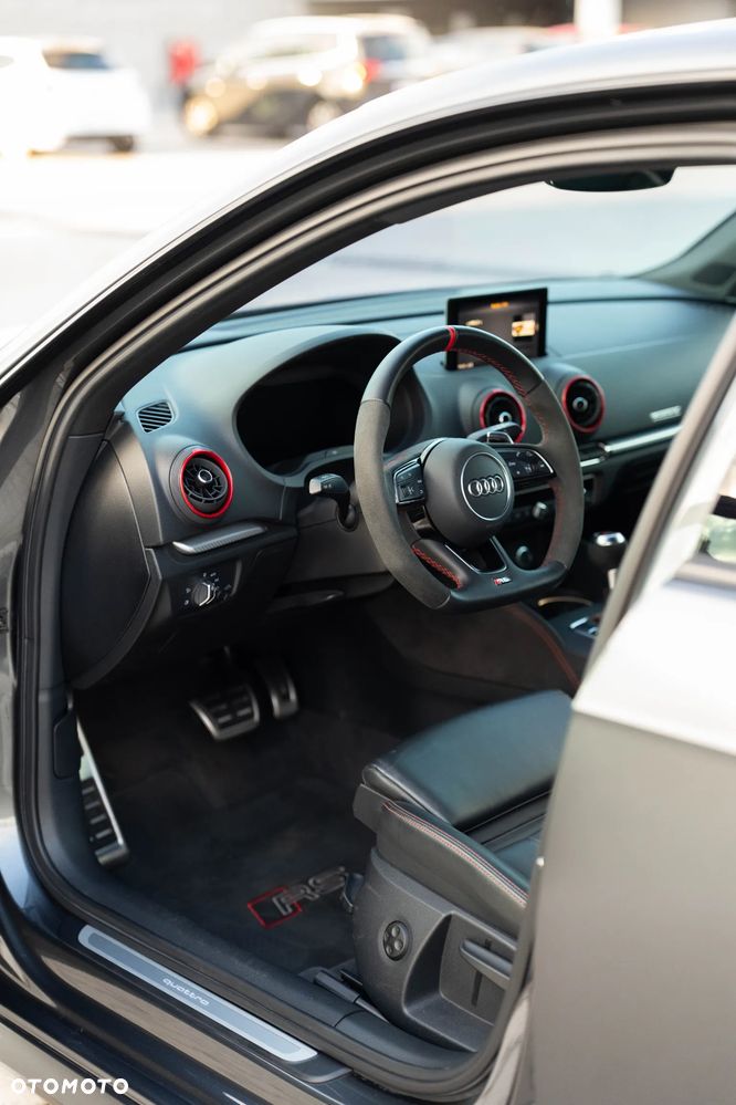 Audi RS3 Sportback - 20