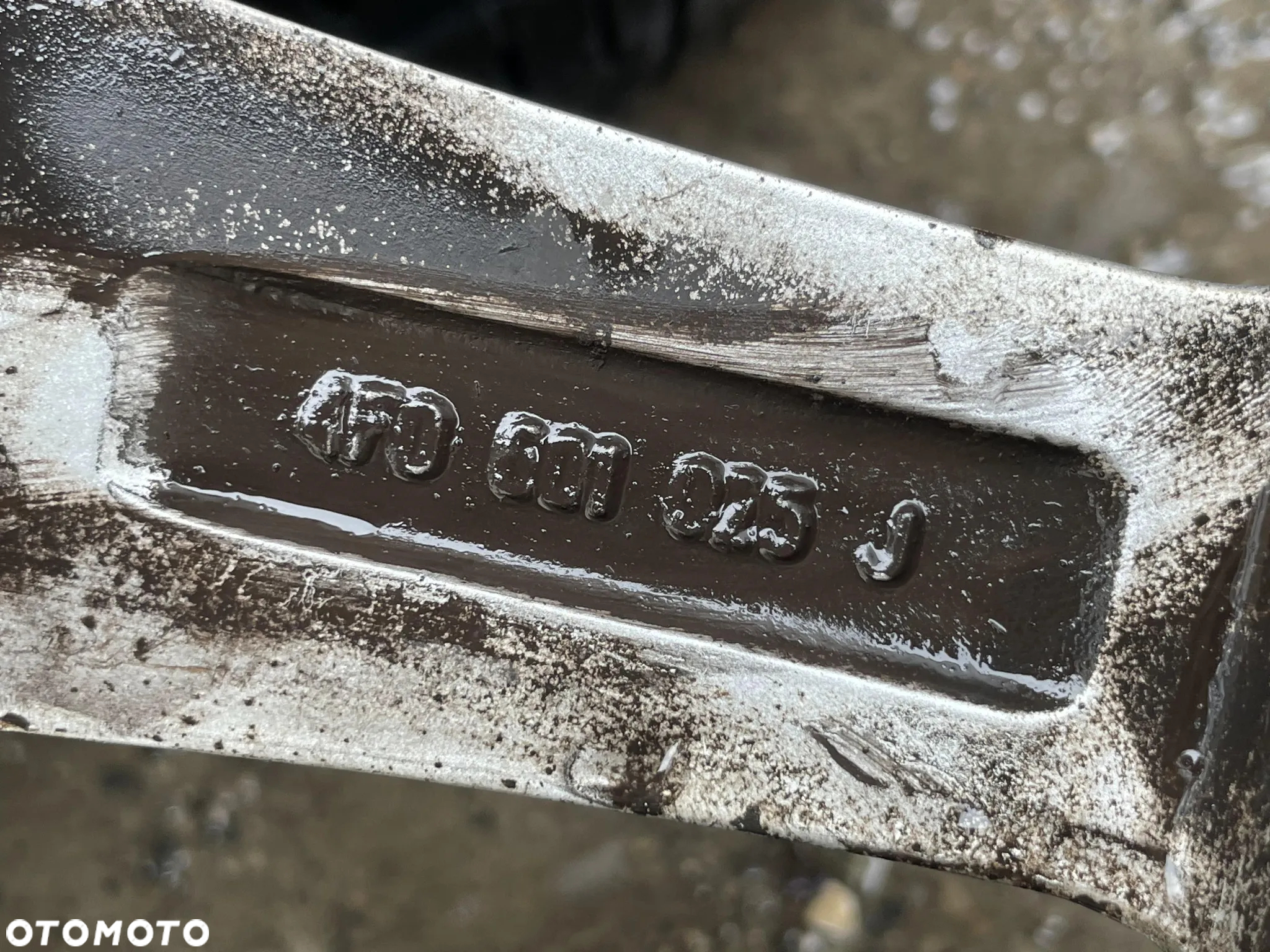 Koła felgi Audi 17" 5x112  ET45 OE - 10