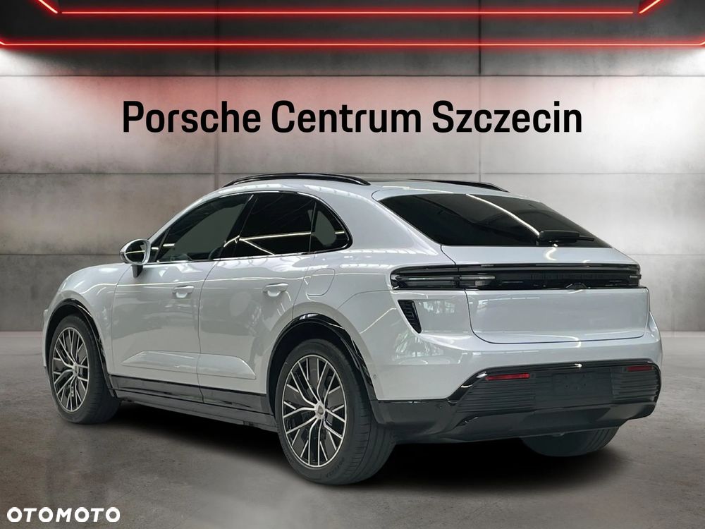 Porsche Macan - 3