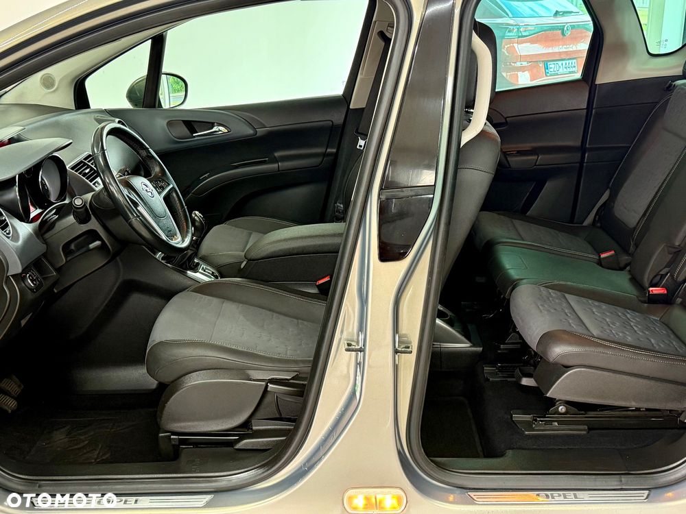 Opel Meriva - 14