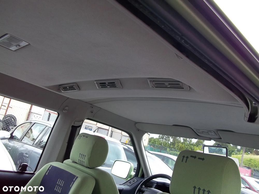 Volkswagen Multivan Standard - 5