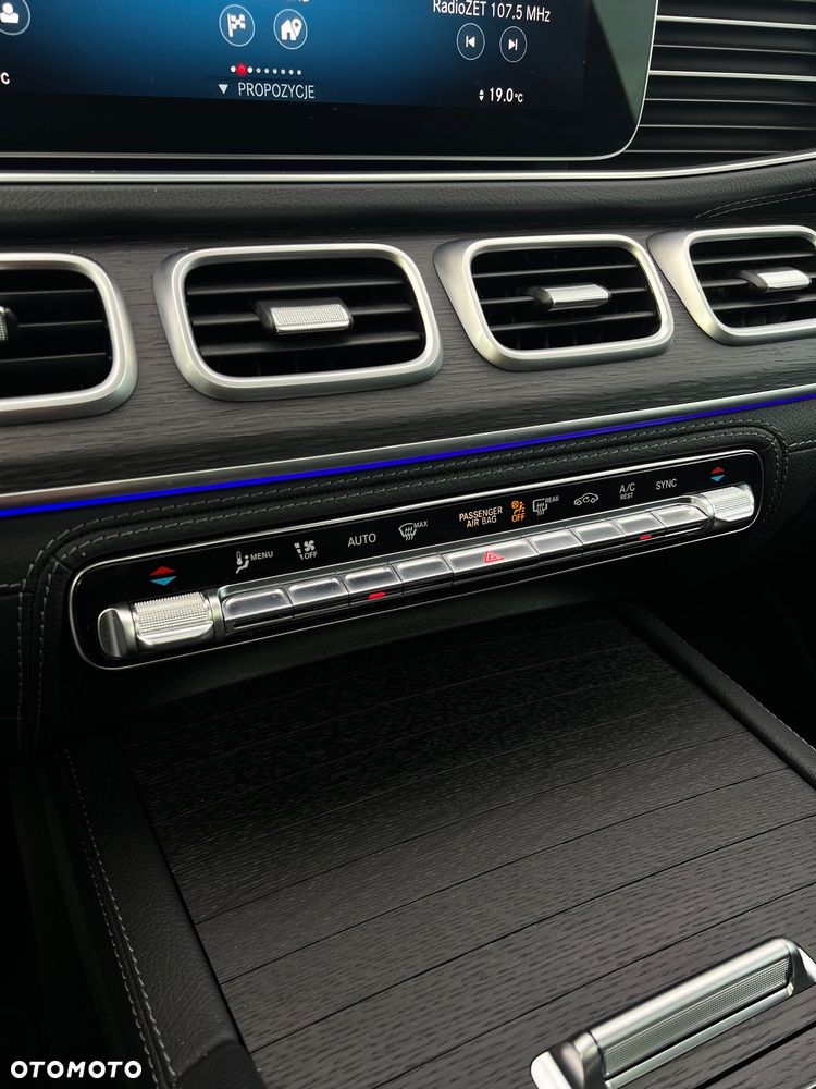 Mercedes-Benz GLS 400 d 4Matic 9G-TRONIC - 27