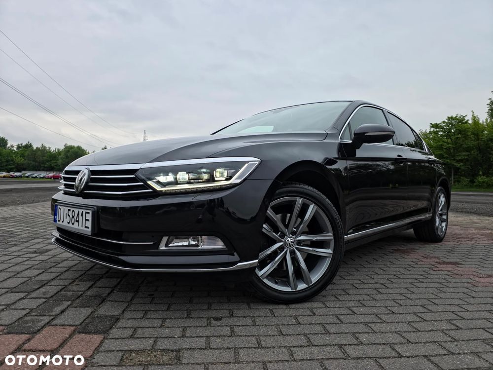 Volkswagen Passat 1.8 TSI BMT Highline DSG - 1