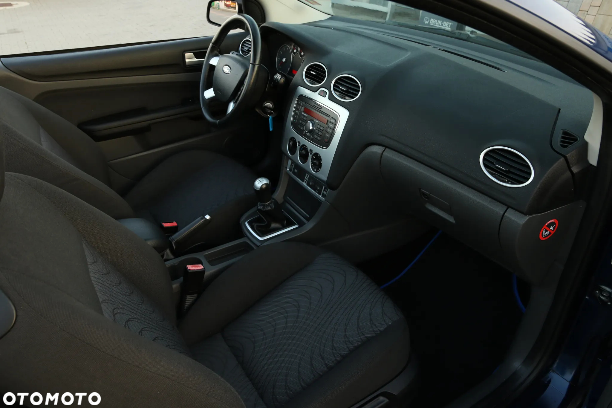 Ford Focus - 32