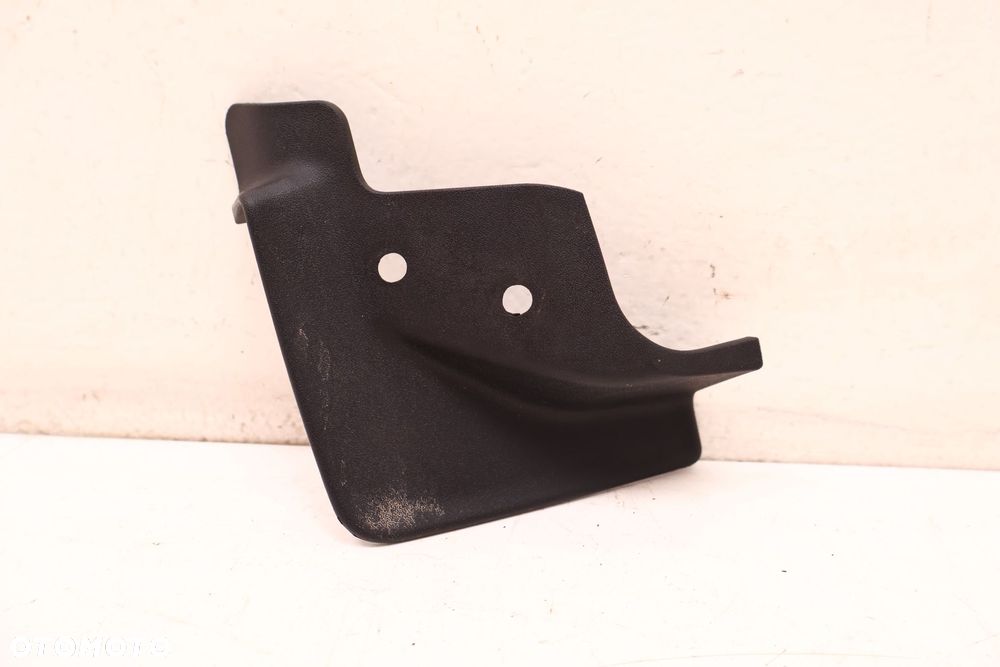 VOLVO XC60 II CHLAPACZ LEWY TYŁ 32392710