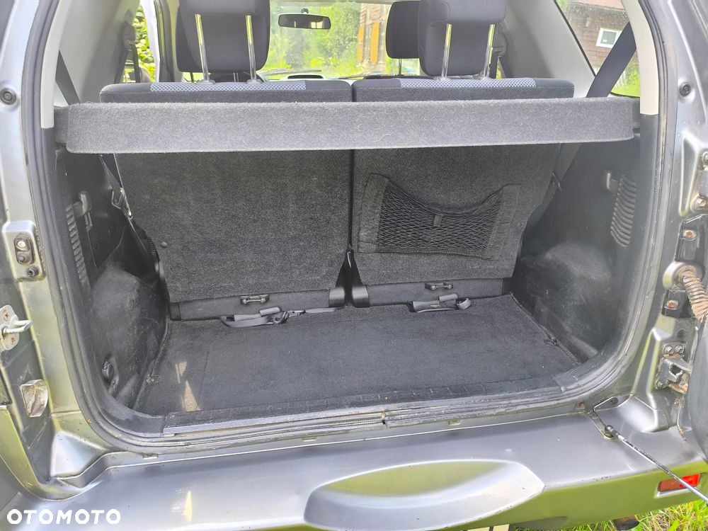 Suzuki Grand Vitara 1.6 - 6