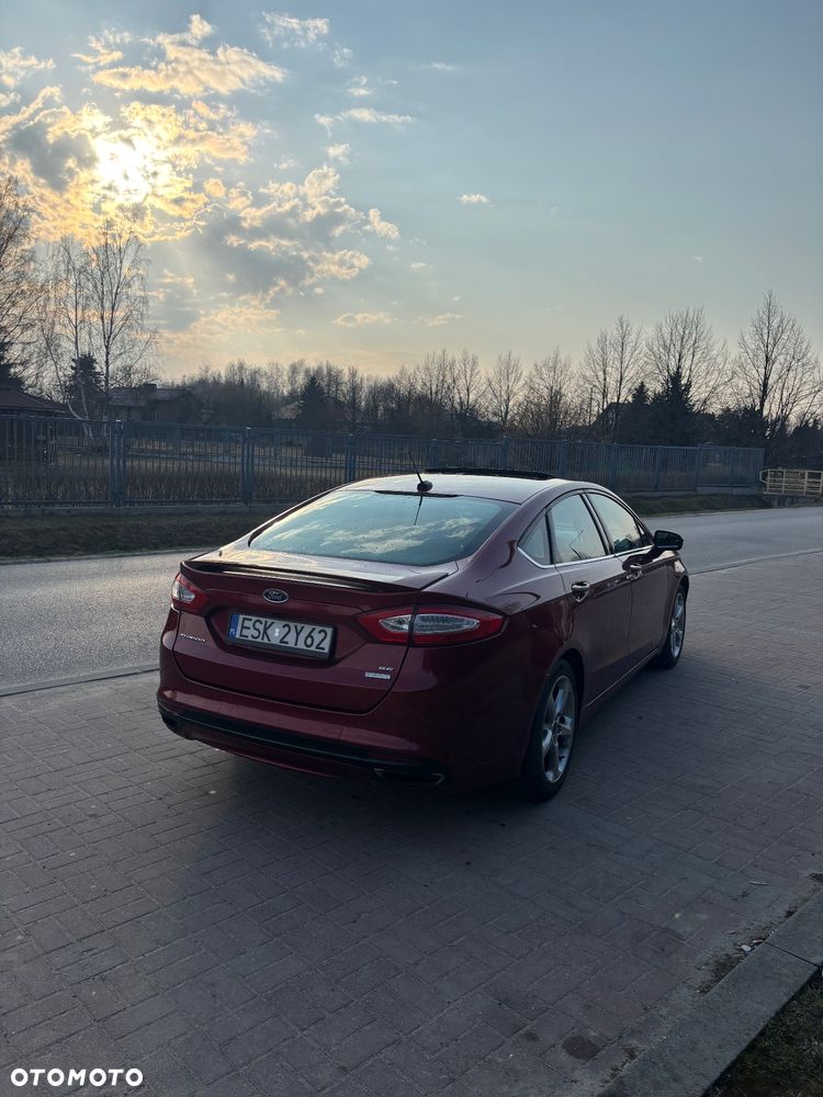 Ford Fusion - 5