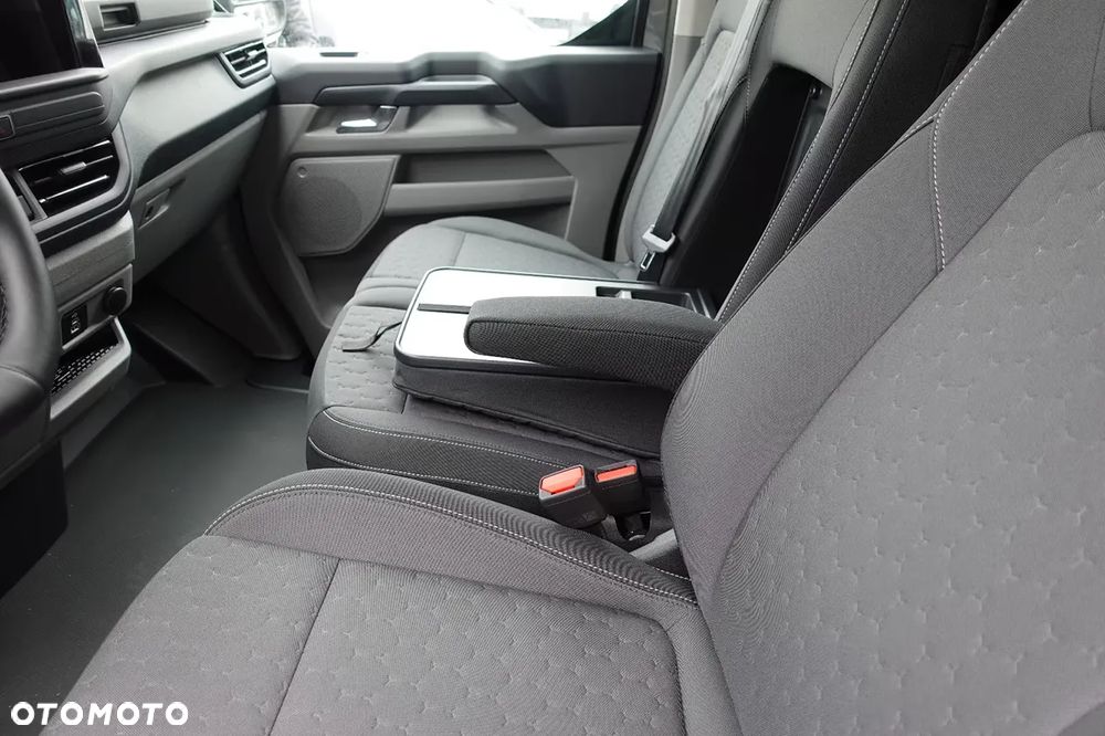 Ford TRANSIT CUSTOM 2.0 EcoBlue 170KM A8 VAN TREND 320 L2 - 9